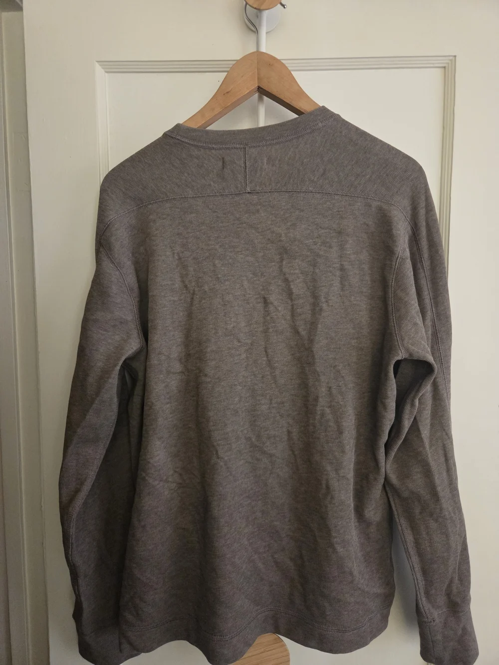 Banana Republic Knit Crewneck in Gray